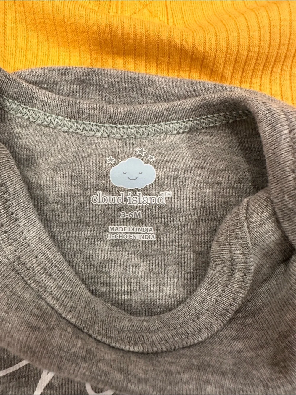 EUC/New Bundle of Baby Boys Onesies and Top, 3-6 Months, Set of 7